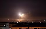 [ẢNH] Cố tình lờ cảnh báo của Nga, Israel thất bại khi tấn công tên lửa vào Syria