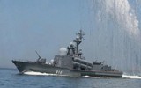 [ẢNH] Hải quân Nga tập trận gần Crimea giữa lúc căng thẳng với Ukraine gia tăng