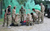 Đạn pháo Nga biến ‘sói chiến binh lão luyện' ở Donbass thành… tân binh
