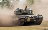Leopard 2, Abram vào Ukraine cũng tan tành như T-64, T-80?