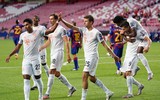 [ẢNH] Messi ôm mặt đau khổ trong đêm kinh hoàng của Barca