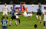 Cận cảnh đêm bi kịch của Lukaku: Vừa mở tỉ số, vừa đốt lưới nhà