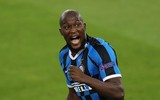 Cận cảnh đêm bi kịch của Lukaku: Vừa mở tỉ số, vừa đốt lưới nhà