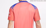 [ẢNH] Áo đấu phụ của Chelsea và Barca bị chê hết lời