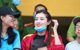 [ẢNH] Á hậu Huyền My đến sân cổ vũ 