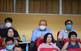 [ẢNH] Á hậu Huyền My đến sân cổ vũ 