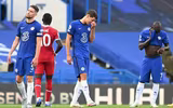 [ẢNH] HLV Lampard đã bị hàng thủ Chelsea 