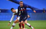 [ẢNH] Ronaldo gây sốt khi cười giòn tan cùng đàn em Mbappe