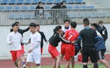 [ẢNH] Loạt trận 13h30 chiều 16-12