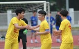 [ẢNH] Loạt trận 8h sáng 20-12