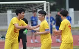 [ẢNH] Loạt trận 8h sáng 20-12