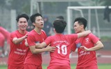 [ẢNH] Loạt trận 8h sáng 27-12