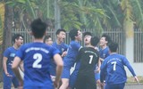 [ẢNH] Loạt trận 10h sáng 27-12