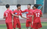 [ẢNH] Loạt trận 10h sáng 27-12