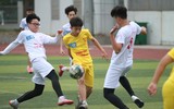 [ẢNH] Loạt trận 13h30 ngày 3-1-2021