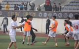 [ẢNH] THPT Hoàng Mai đoạt vé bán kết đầy ấn tượng