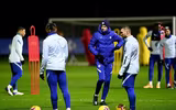 [ẢNH] Vừa đến Chelsea, HLV Tuchel lao ngay vào việc