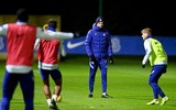 [ẢNH] Vừa đến Chelsea, HLV Tuchel lao ngay vào việc