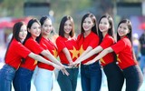 [ẢNH] Trần Tiểu Vy đọ nhan sắc đỉnh cao cùng tân Hoa hậu Đỗ Thị Hà