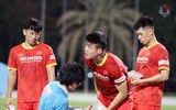 [ẢNH] ĐT Việt Nam mướt mồ hôi trong buổi tập đầu tiên ở UAE