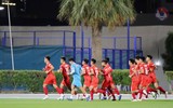 [ẢNH] ĐT Việt Nam mướt mồ hôi trong buổi tập đầu tiên ở UAE