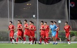 [ẢNH] ĐT Việt Nam mướt mồ hôi trong buổi tập đầu tiên ở UAE