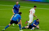 [ẢNH] Toàn cảnh trận bán kết đầy cảm xúc của Italia trước Tây Ban Nha