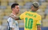 [ẢNH] Cảm xúc trái chiều của Messi và Neymar ở chung kết 