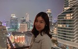 [ẢNH] HLV Kiatisak khoe con gái lớn vừa tròn 18 tuổi