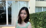 [ẢNH] HLV Kiatisak khoe con gái lớn vừa tròn 18 tuổi