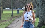 [ẢNH] Tiền đạo Leeds vô danh bỗng nổi tiếng vì bạn gái quá sexy