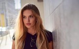 [ẢNH] Gu ăn mặc đẹp khó cưỡng của 'nữ thần điền kinh' Alica Schmidt