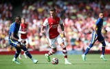 [ẢNH] Có 'bom tấn' Ben White, hàng thủ Arsenal vẫn tấu hài trước Chelsea