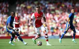 [ẢNH] Có 'bom tấn' Ben White, hàng thủ Arsenal vẫn tấu hài trước Chelsea