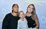 [ẢNH] Neymar vui vẻ với người yêu cũ trên du thuyền