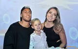 [ẢNH] Neymar vui vẻ với người yêu cũ trên du thuyền