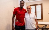[ẢNH] Kinh ngạc Pep Guardiola 'đốt tiền' chuyển nhượng vẫn thua Jose Mourinho
