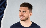 [ẢNH] Áo đấu phá cách táo bạo của Man City bị chê hết lời
