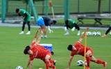 [ẢNH] Công Phượng, Quang Hải tập 'cực sung' chờ đấu Trung Quốc