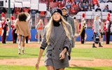 [ẢNH] Ngã rẽ khiến fan phấn khích của 'VĐV sexy nhất hành tinh'