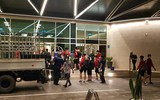 [ẢNH] Tuyển Việt Nam mệt mỏi sau đêm trắng sang Oman