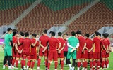 [ẢNH] Tuyển Việt Nam làm quen mặt sân 'may mắn', sẵn sàng đấu Oman