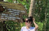 [ẢNH] Bạn gái hơn tuổi xinh như mộng của tiền vệ Hoàng Đức