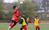U23 Việt Nam gồng mình luyện tập dưới cái lạnh 6 độ C