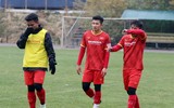 U23 Việt Nam gồng mình luyện tập dưới cái lạnh 6 độ C
