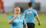 ĐT Việt Nam tập xoay tua đội hình cho AFF Cup