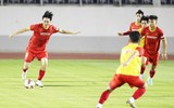 ĐT Việt Nam tập xoay tua đội hình cho AFF Cup