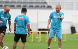 Đỗ Hùng Dũng khiến HLV Park bất ngờ ngay ở buổi tập đầu tiên