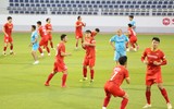 Đỗ Hùng Dũng khiến HLV Park bất ngờ ngay ở buổi tập đầu tiên