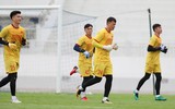 ĐT Việt Nam tập 'cực sung' dưới mưa trước khi lên đường dự AFF Cup